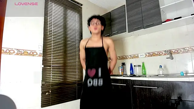 Jhonny-Blake online show from June 2026 07:59:02 PM