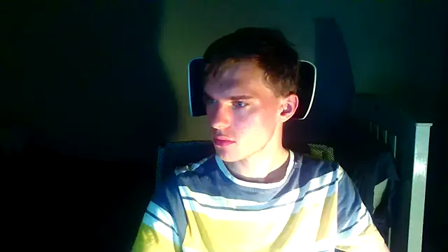 Snapshot of bluegaze6 chatting on November 2025 11:56:02 AM bluegaze6 online show from November 2025 11:56:02 AM