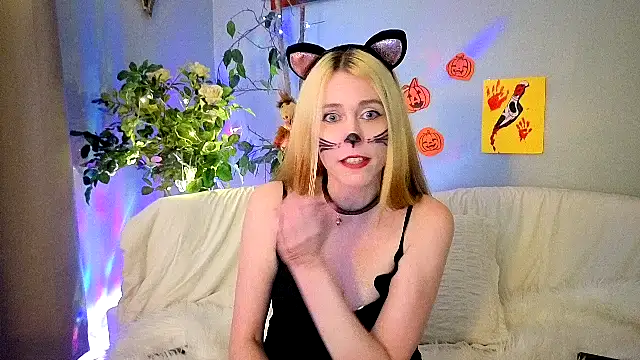 CanadianBeaver6969 online show from November 2025 11:01:02 AM