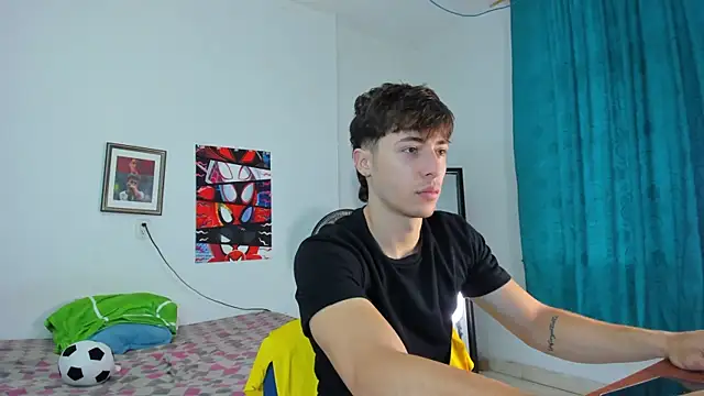 Snapshot of AlessandroDybala chatting on June 2026 12:41:02 PM AlessandroDybala online show from June 2026 12:41:02 PM