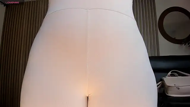 AnnaBrooks1 online show from March 2025 07:53:01 PM