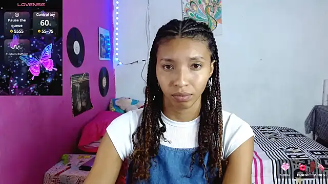 sensitive brunette online show from February 2025 11:28:02 PM