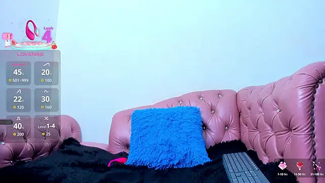 Snapshot of JeanRam18 chatting on September 2025 07:46:02 PM JeanRam18 online show from September 2025 07:46:02 PM