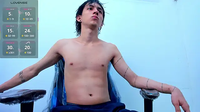 Snapshot of JeanRam18 chatting on October 2025 06:09:01 PM JeanRam18 online show from October 2025 06:09:01 PM