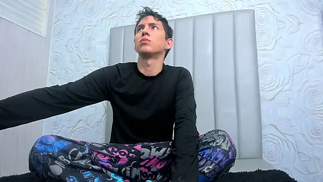 JeanRam18 online show from February 2026 04:38:02 PM