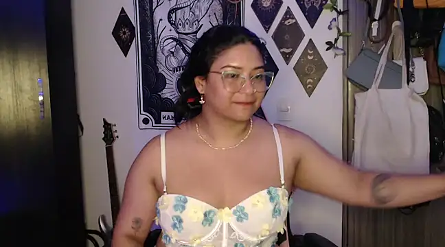 mollyshake1 online show from December 2024 07:16:02 AM