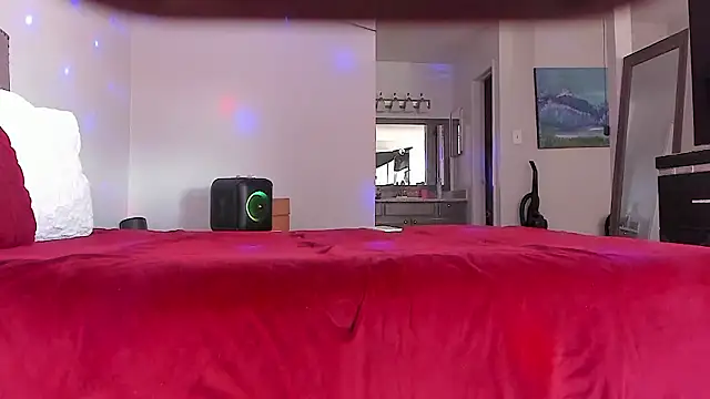 yiauana online show from February 2026 03:10:01 PM