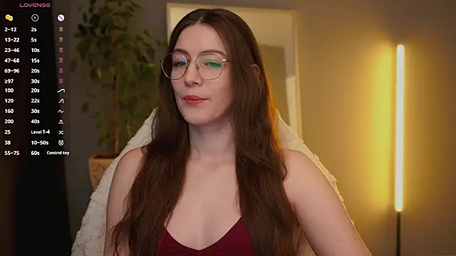 Ester Hill online show from February 2026 10:03:02 AM