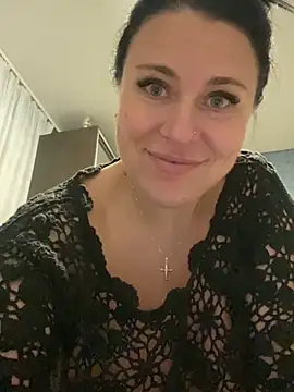 Snapshot of CuteNata chatting on December 2024 03:28:02 PM CuteNata online show from December 2024 03:28:02 PM