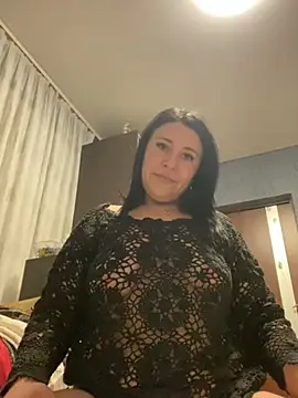 Snapshot of CuteNata chatting on December 2024 06:31:02 PM CuteNata online show from December 2024 06:31:02 PM