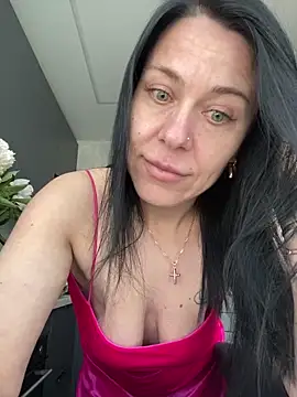 Snapshot of CuteNata chatting on May 2026 11:07:01 AM CuteNata online show from May 2026 11:07:01 AM