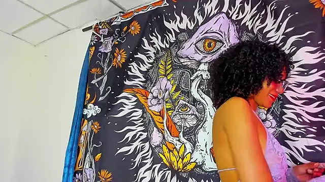 Snapshot of arii_barthon chatting on December 2024 11:20:02 PM arii barthon online show from December 2024 11:20:02 PM