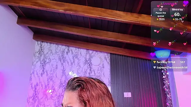 Snapshot of chloe_blue chatting on February 2025 06:04:01 PM chloe blue online show from February 2025 06:04:01 PM