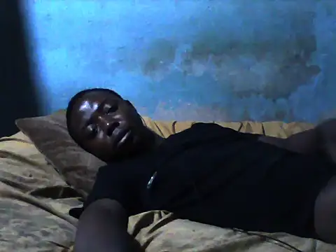 Snapshot of little__joy chatting on March 2025 12:43:01 AM little joy online show from March 2025 12:43:01 AM