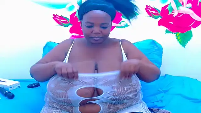 LUSTFULBOOBSS online show from September 2025 06:55:01 PM