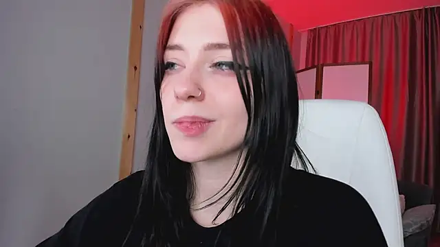 arielabradberry online show from December 2024 07:43:02 PM