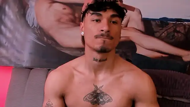 Snapshot of Thomas_Fit1 chatting on February 2026 06:46:01 PM Thomas Fit1 online show from February 2026 06:46:01 PM