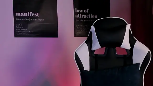 Snapshot of Thomas_Fit1 chatting on February 2026 02:05:01 AM Thomas Fit1 online show from February 2026 02:05:01 AM