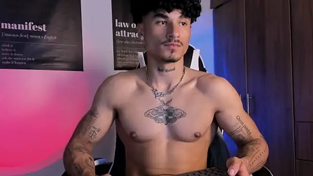 Snapshot of Thomas_Fit1 chatting on March 2026 05:08:02 AM Thomas Fit1 online show from March 2026 05:08:02 AM