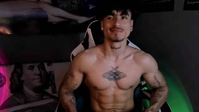 Snapshot of Thomas_Fit1 chatting on March 2026 07:46:02 PM Thomas Fit1 online show from March 2026 07:46:02 PM