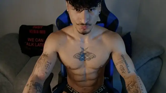 Snapshot of Thomas_Fit1 chatting on July 2026 12:23:02 AM Thomas Fit1 online show from July 2026 12:23:02 AM