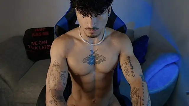 Snapshot of Thomas_Fit1 chatting on July 2026 12:54:02 PM Thomas Fit1 online show from July 2026 12:54:02 PM