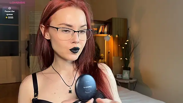 Sargonium999 online show from February 2025 08:20:02 PM