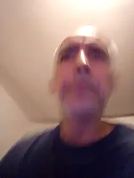 Xoc8  online show from March 2025 11:35:02 PM