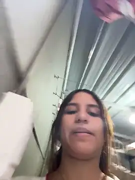 AnthonelaDuque online show from February 2026 11:40:01 AM