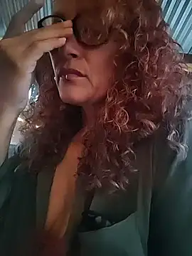 Snapshot of SelenaHouston chatting on February 2026 11:04:02 PM SelenaHouston online show from February 2026 11:04:02 PM