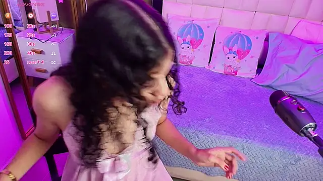 anahi maite online show from February 2025 08:06:02 PM