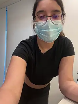 jAsMinE678 online show from December 2024 11:10:01 PM