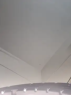 Snapshot of Leeeezzzz_roy chatting on December 2025 08:14:02 PM Leeeezzzz roy online show from December 2025 08:14:02 PM