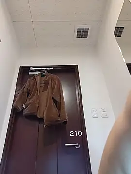 muuna9999 online show from March 2026 10:41:01 AM