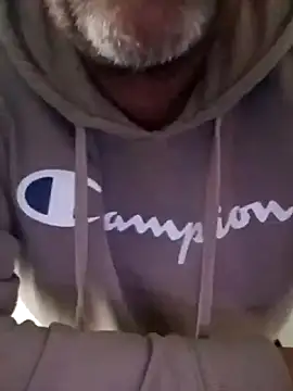 naughtynottz5050 online show from June 2026 07:32:02 AM