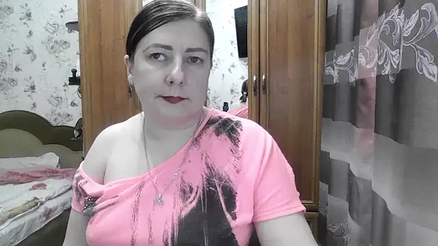 Snapshot of SophieNightAh chatting on January 2026 11:19:02 PM SophieNightAh online show from January 2026 11:19:02 PM