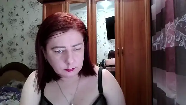 Snapshot of SophieNightAh chatting on February 2026 03:29:02 PM SophieNightAh online show from February 2026 03:29:02 PM