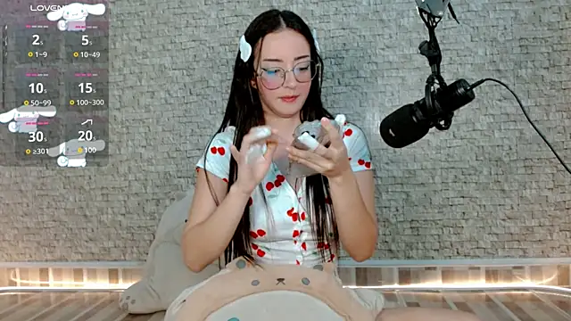 emma unu online show from April 2026 03:18:02 AM