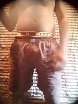 Snapshot of Malluk7 chatting on February 2026 11:44:02 AM Malluk7 online show from February 2026 11:44:02 AM