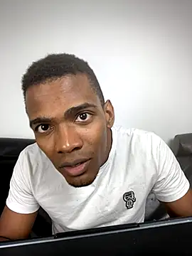 Lonelyfetishguy online show from September 2025 09:09:01 PM