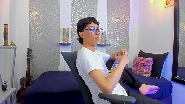 Nikolay Gregori online show from February 2025 07:34:01 AM