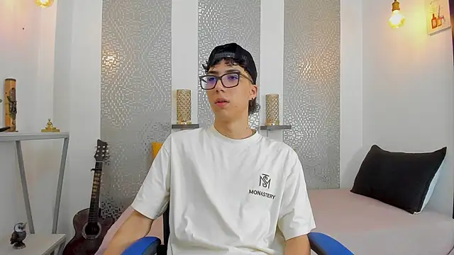 Nikolay Gregori online show from March 2025 04:18:01 AM