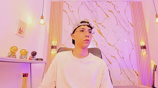 Nikolay Gregori online show from February 2026 04:08:01 AM