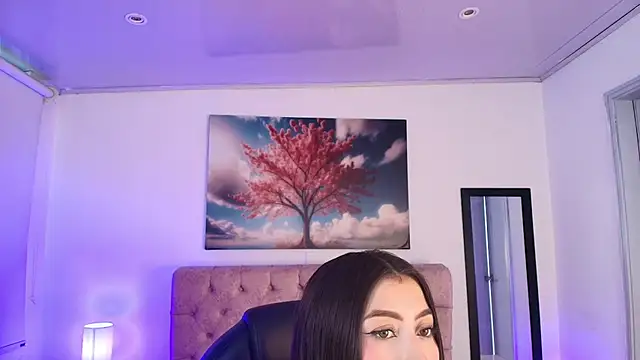 Julianaa Castro  online show from February 2026 11:50:01 AM