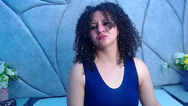 Snapshot of AlaSmith chatting on February 2025 02:23:02 AM AlaSmith online show from February 2025 02:23:02 AM