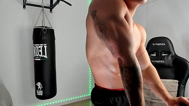 dan01  online show from April 2026 08:04:02 AM