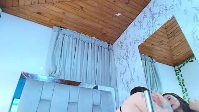 Snapshot of Eda_Bonne chatting on February 2026 12:47:02 PM Eda Bonne online show from February 2026 12:47:02 PM