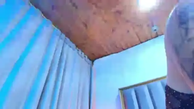 Eda Bonne online show from April 2026 11:18:02 AM