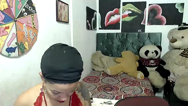 Snapshot of manzanahot9 chatting on March 2025 07:48:01 PM manzanahot9 online show from March 2025 07:48:01 PM