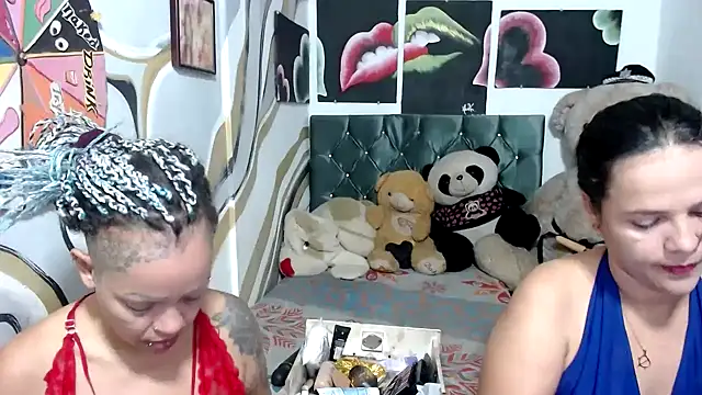 Snapshot of manzanahot9 chatting on November 2025 09:31:01 AM manzanahot9 online show from November 2025 09:31:01 AM